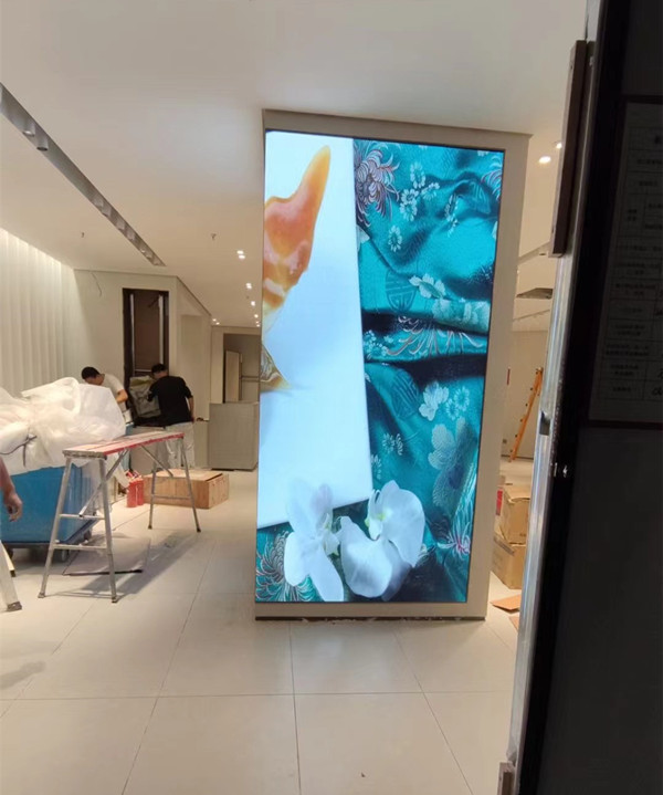 太湖商场门店转角LED显示屏